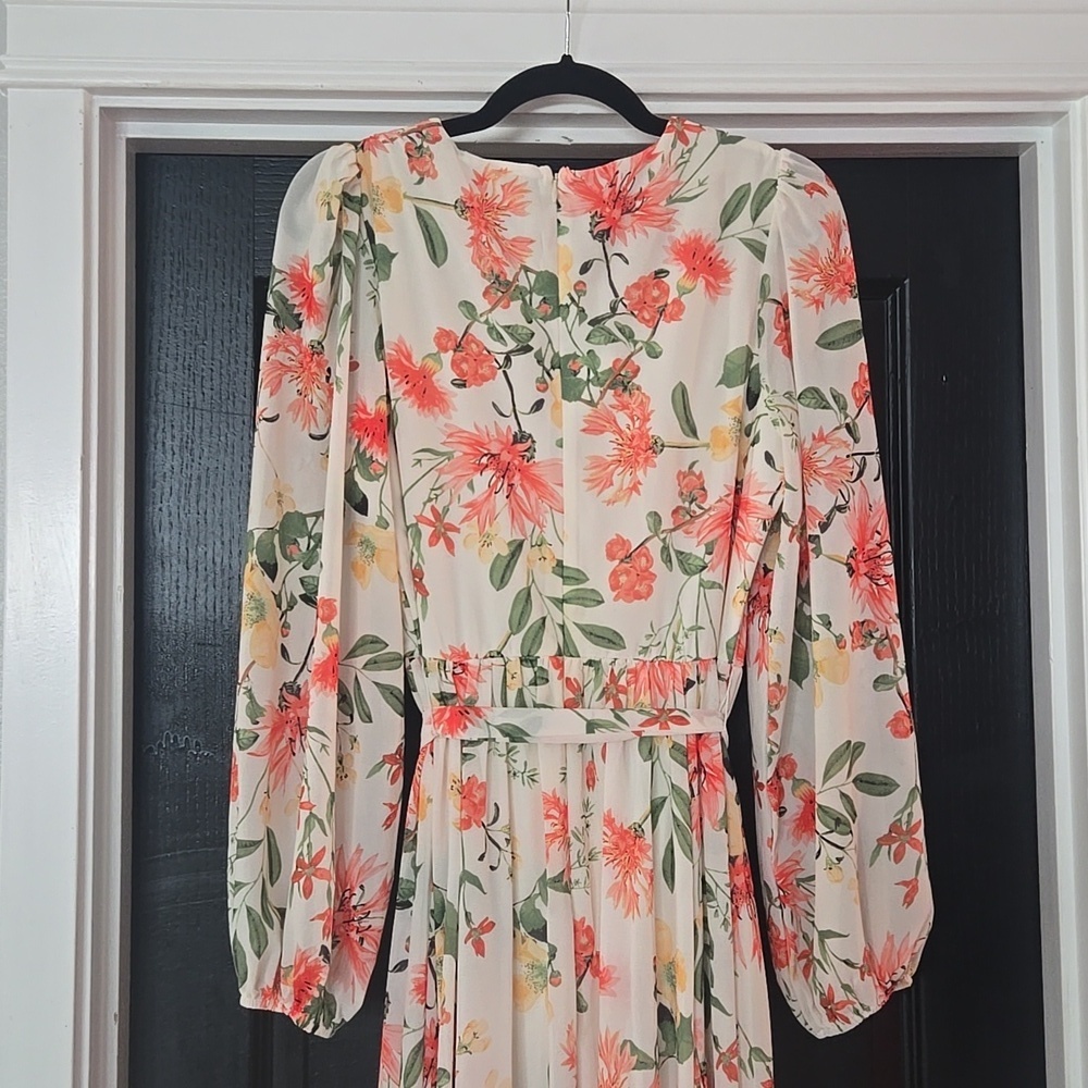 Yumi Kim Champagne & Strawberry Floral Blouson Sleeve Maxi Dress Size Medium - Picture 5 of 15